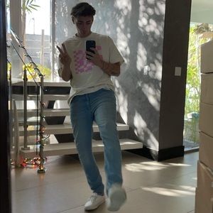 Limited Edition oversized tee